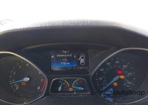 2013 Ford Focus Titanium z USA, uszkodzony, nr VIN 1FADP3N26DL150133